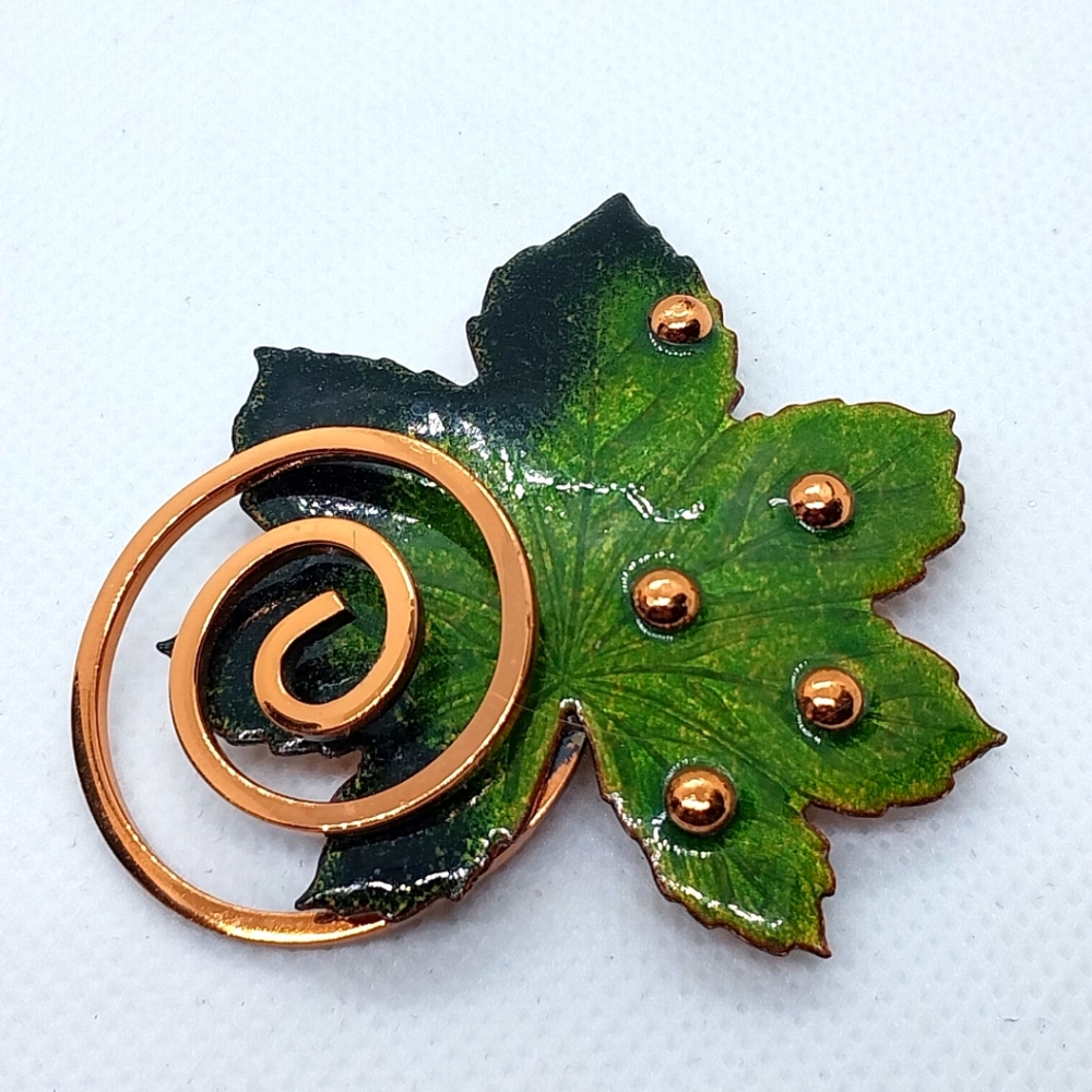 Vintage Matisse Renoir Copper Green Enamel Leaf Brooch Pin Womens